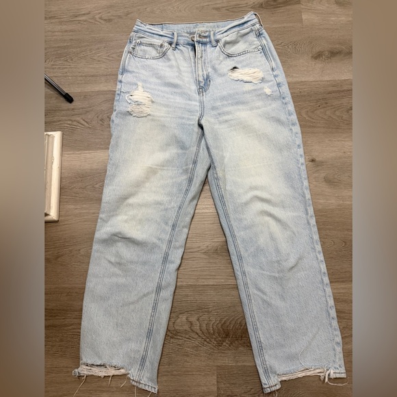 American Eagle Outfitters Denim - American Eagle Outfitters Light Wash Women’s Jeans